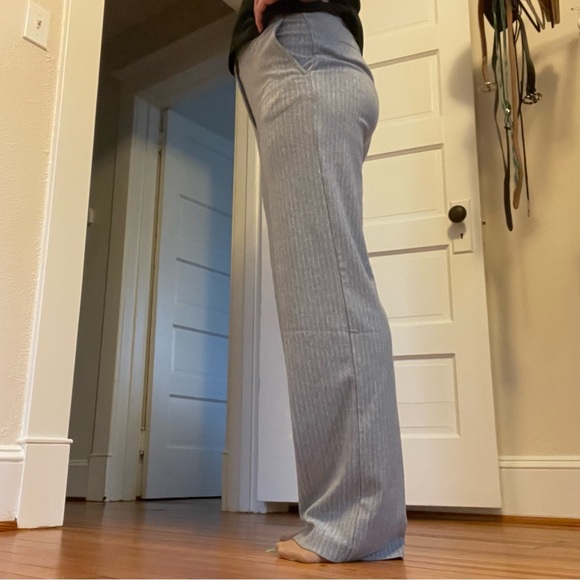 Rachel Zoe Gray Striped Women’s Pants - Picture 3 of 9